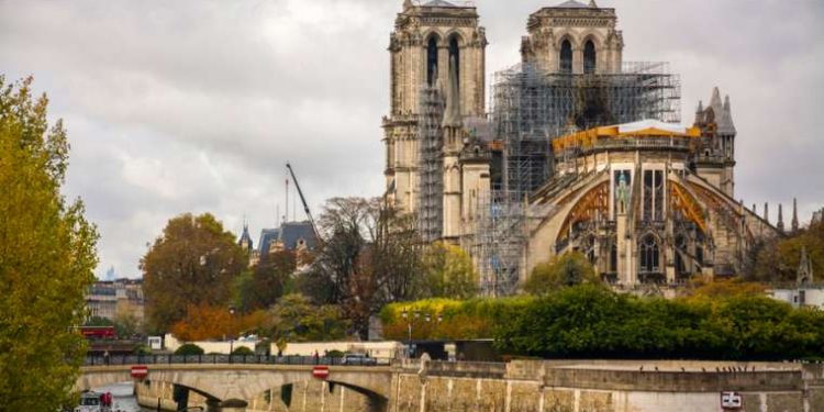 Repair scaffolding on Notre-Dame de Paris, November 2019. Credit: Vicente Sargues/Shutterstock.